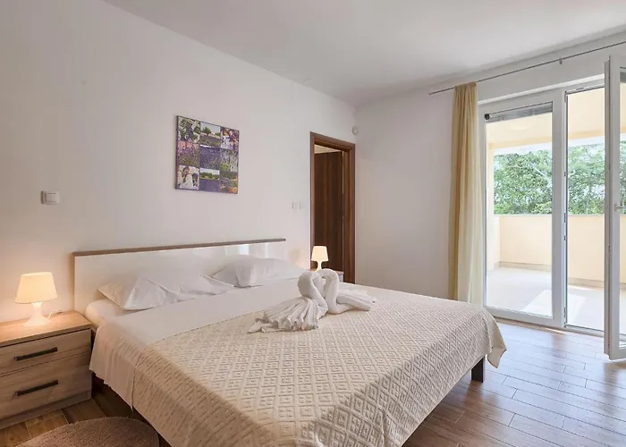 Lola Holiday home Pula