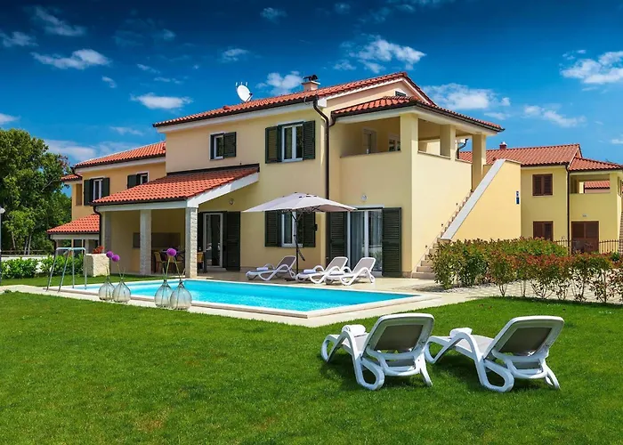 Lola Holiday home Pula