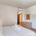 Lola Casa de Férias